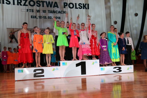 Taneczny weekend  łomżyńskich tancerzy z KTT „AKAT” Łomża w Ełku