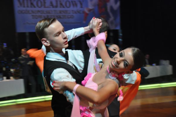 Sukces łomżyńskich tancerzy KTT „AKAT” Łomża   Kętrzyn 2012